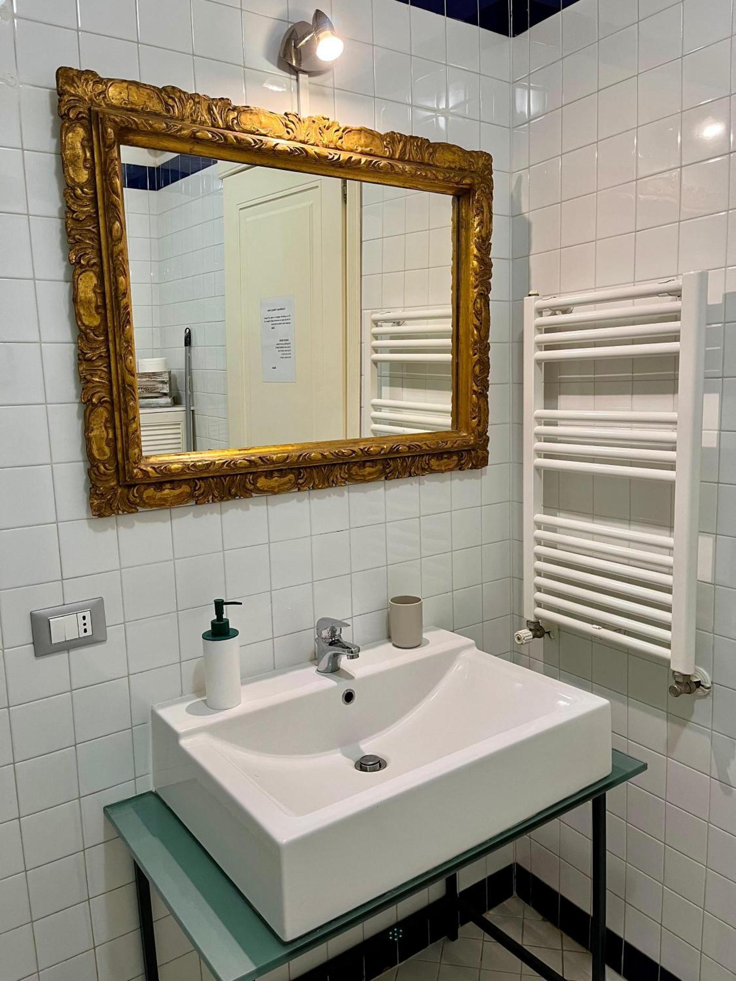 Rota House - Apartment In Santa Chiara, The Heart Of Naples Наполи Екстериор снимка