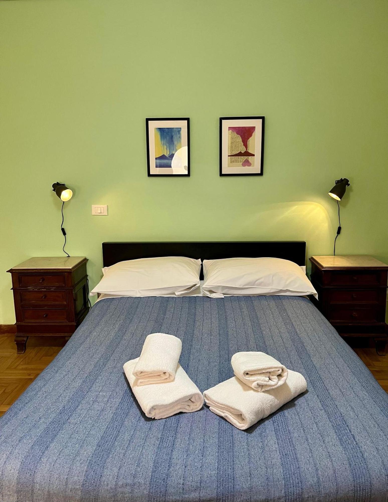 Rota House - Apartment In Santa Chiara, The Heart Of Naples Наполи Екстериор снимка