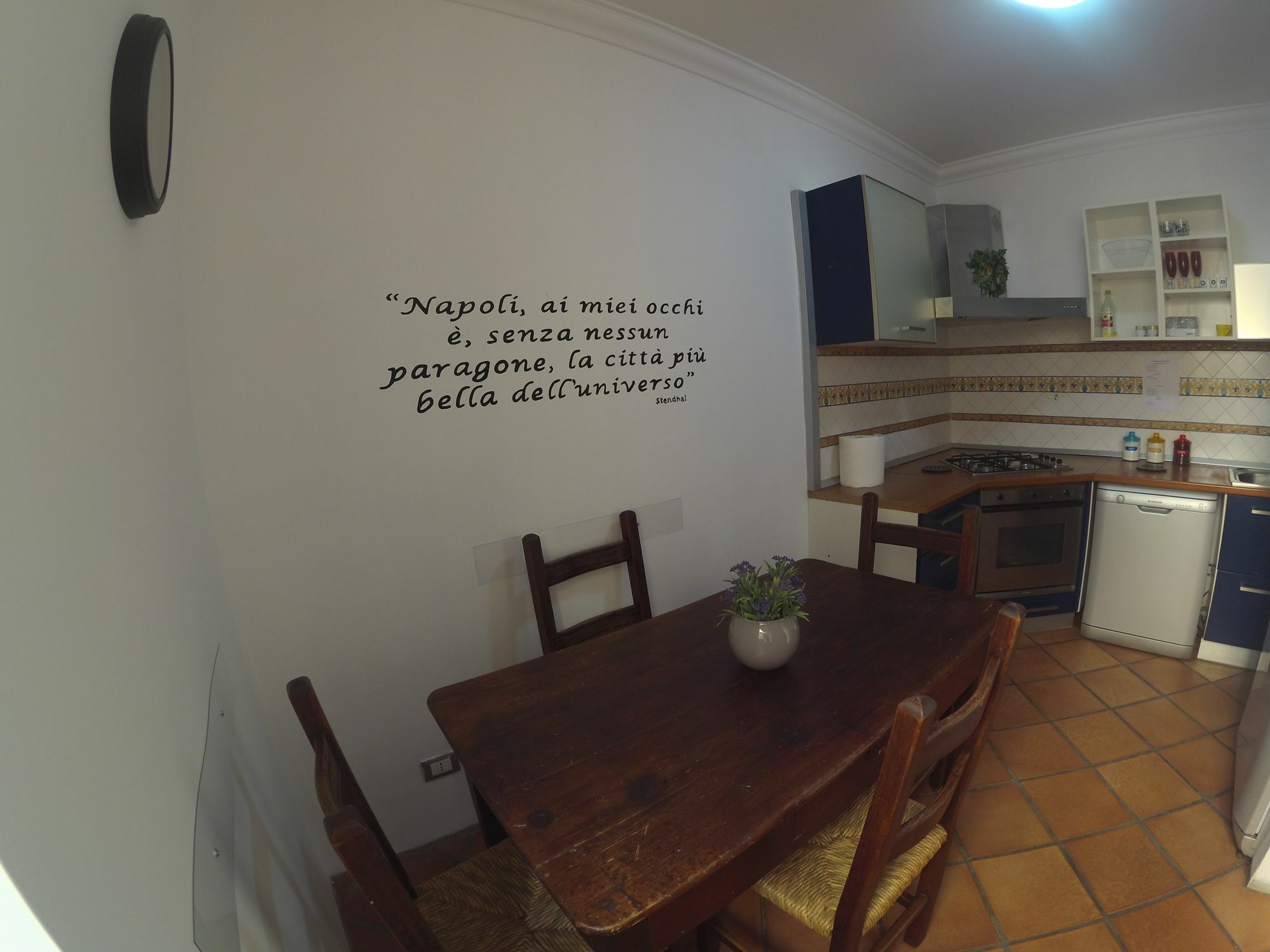 Rota House - Apartment In Santa Chiara, The Heart Of Naples Наполи Екстериор снимка